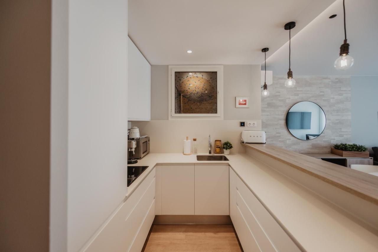 Petit Luxe Volta Apartaments Terrassa Esterno foto